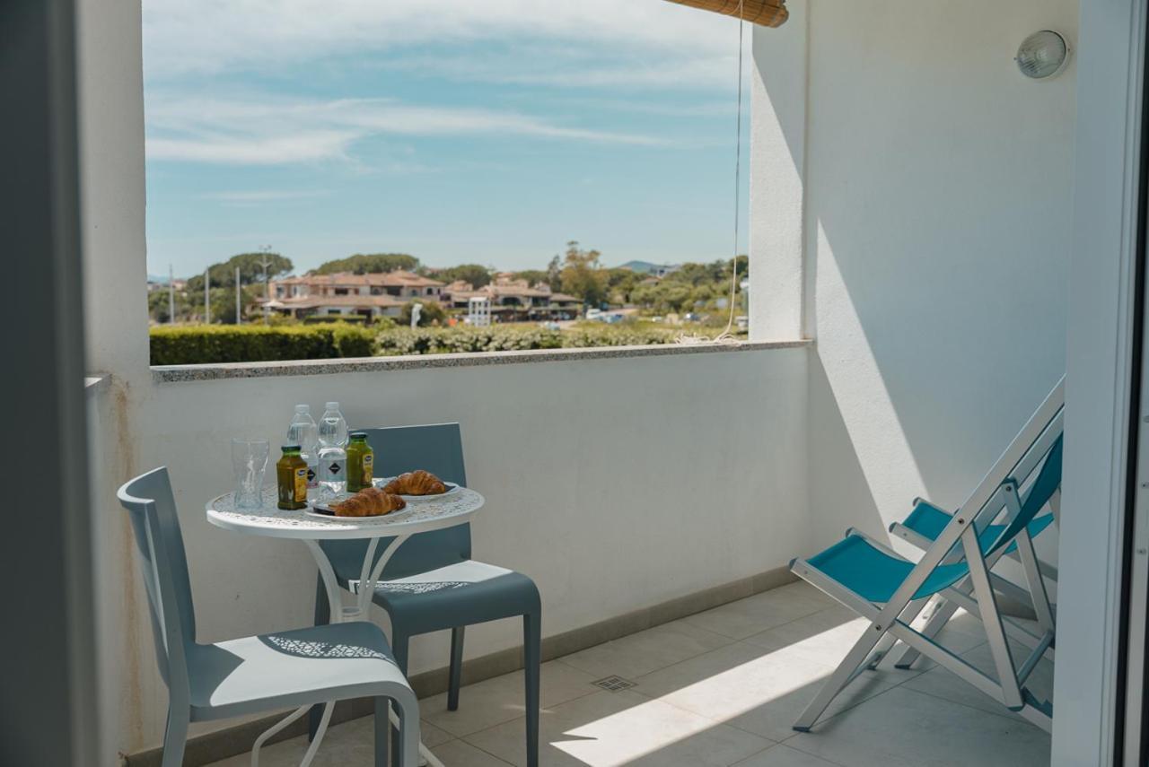 Rooms, Affittacamere Maksim Golfo Aranci Exterior photo